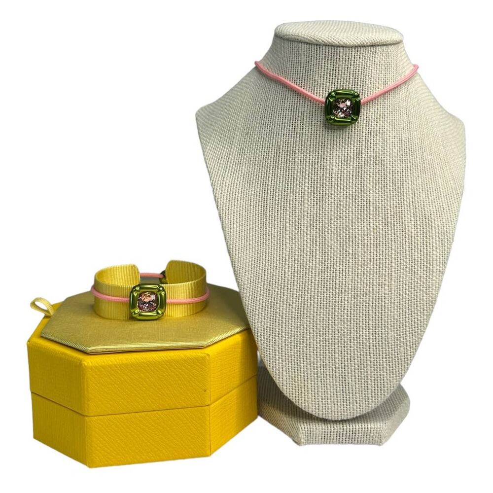 Swarovski Dulcis Necklace and bracelet Cushion cut, Green Set